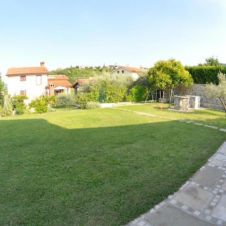 Apartma Brnistra Ginestra Koper Exteriör bild
